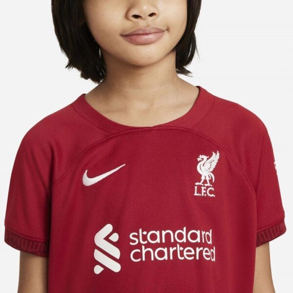 PACK JUNIOR LIVERPOOL DOMICILE 2022-2023