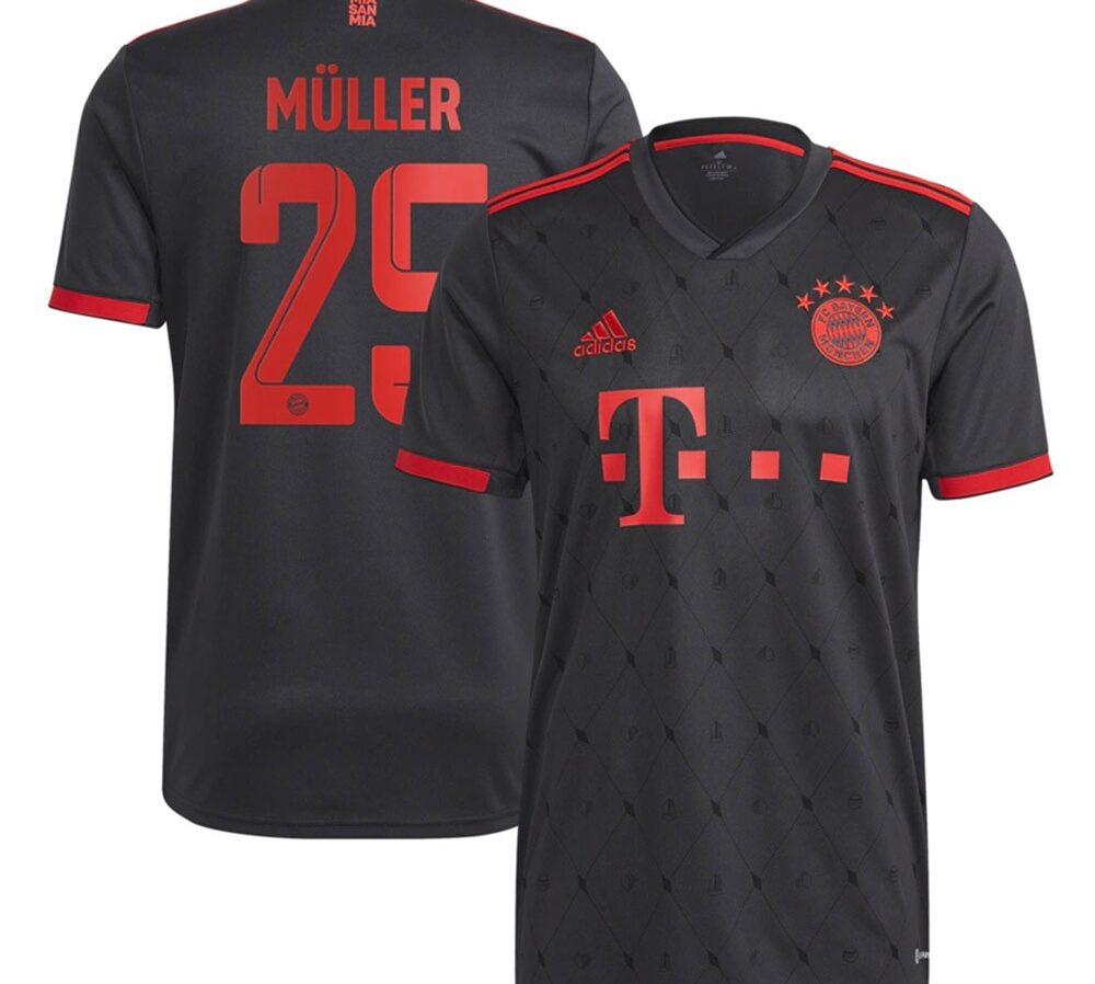MAILLOT BAYERN MUNICH THIRD MULLER 2022-2023