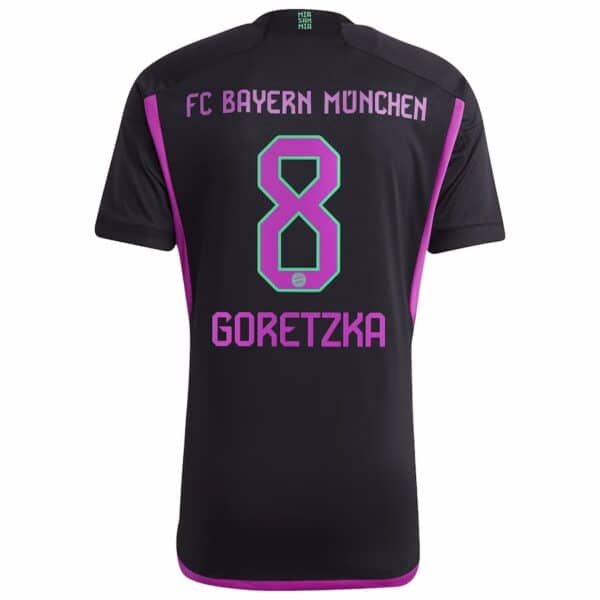 PACK JUNIOR BAYERN MUNICH EXTERIEUR GORETZKA SAISON 2023-2024