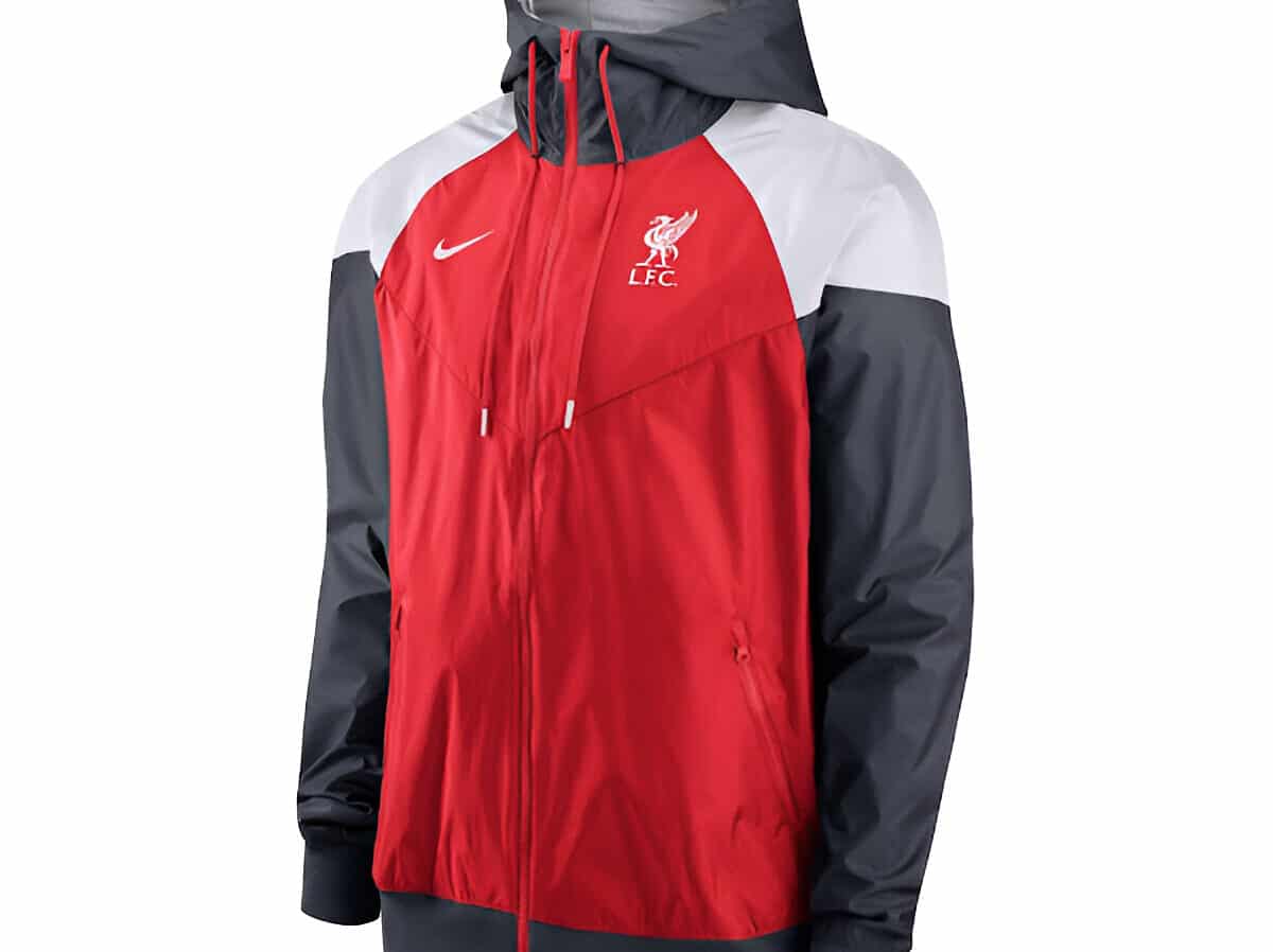 VESTE IMPERMEABLE A CAPUCHE LIVERPOOL SAISON 2024-2025