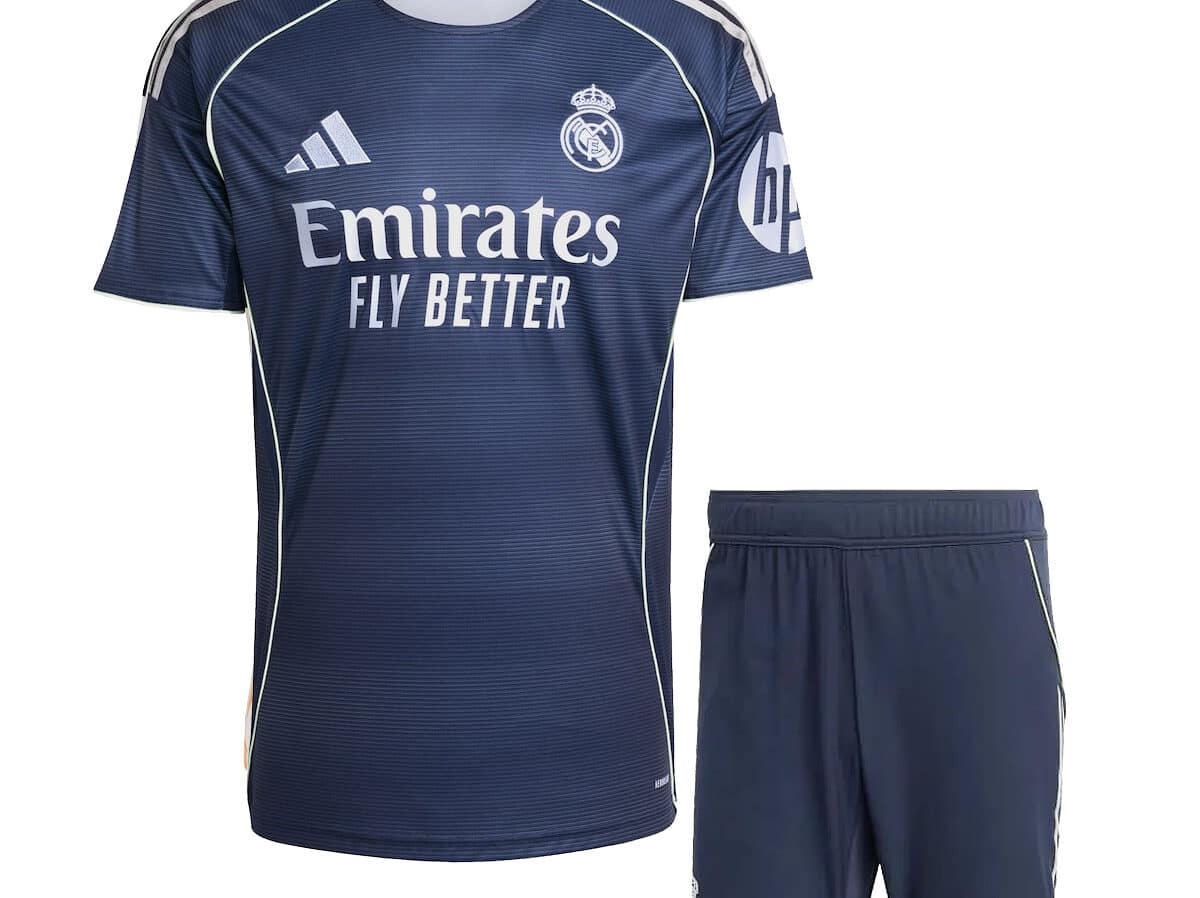 MAILLOT REAL MADRID THIRD SAISON 2025-2026